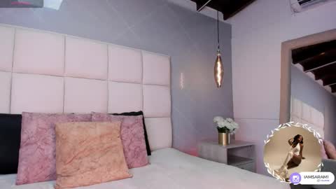 Sara online show from November 11, 12:35 pm