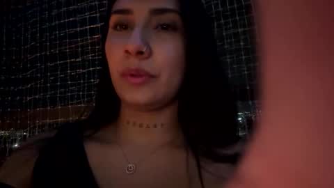 saratukkerr online show from December 9, 4:01 am