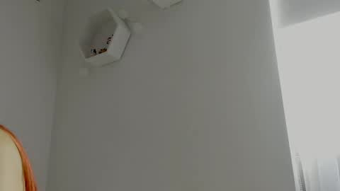 Saray  online show from March 30, 7:13 pm