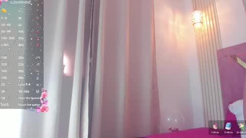 Saray Rouse online show from February 24, 7:19 pm