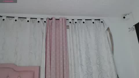 sasha_bigboobs_ online show from May 19, 8:49 pm