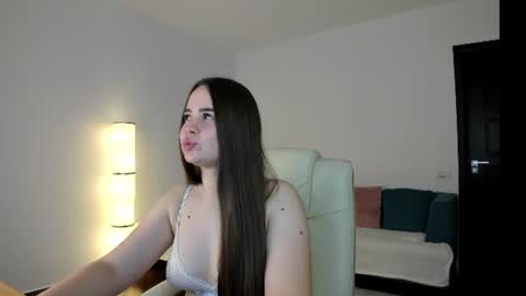 Sasha online show from August 3, 3:21 am