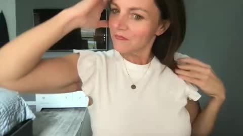sassynsweetmilf online show from May 28, 5:55 pm
