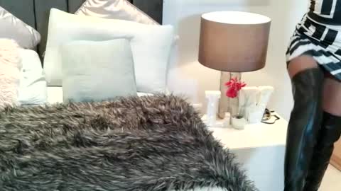 sasyylissaa online show from June 18, 8:58 pm