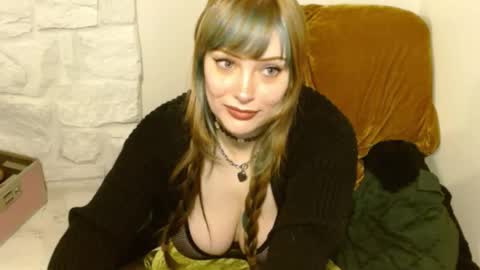 Rose online show from December 4, 9:22 am