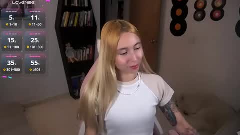 I AM JENN  online show from September 20, 1:16 am