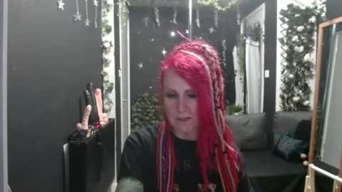 SaucySky online show from September 9, 9:58 pm