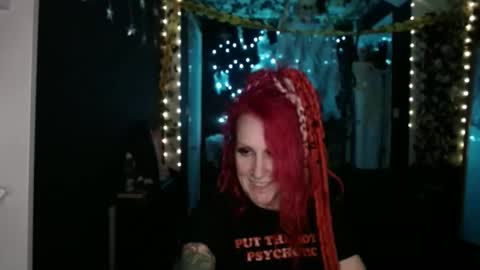 SaucySky online show from October 14, 9:50 pm