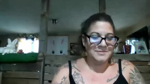 savage_goddess74 online show from April 2, 7:22 pm