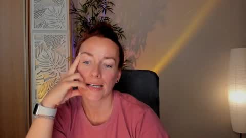 save the qween online show from July 19, 11:12 am