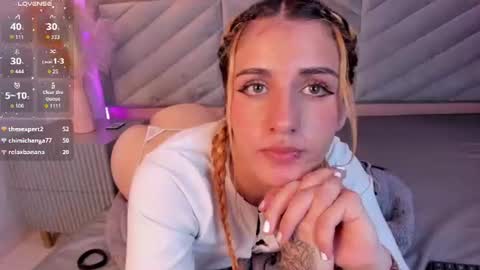 scarlet__rossi online show from July 7, 7:23 am