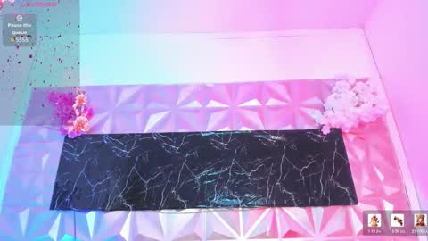 Scarlet  online show from February 13, 5:14 pm