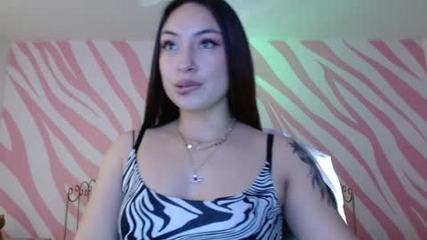 Kimberly online show from April 4, 1:32 pm