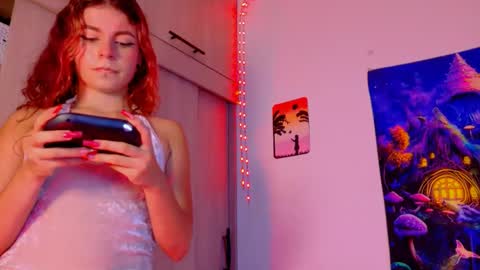 Scarlet online show from October 24, 9:22 pm