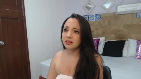 scarlet  online show from September 18, 10:03 am