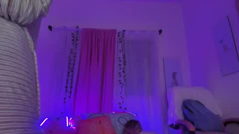 Scarletliz online show from March 8, 12:07 pm