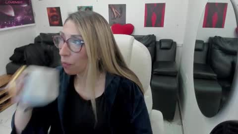 Scarlett online show from March 17, 11:58 am