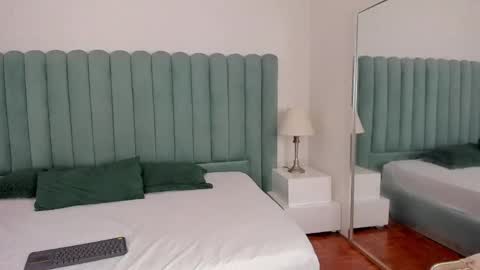 scarlett__noir online show from May 3, 9:51 pm