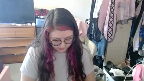 Scarlett online show from October 15, 5:59 pm