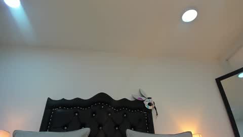 Scarlett online show from December 3, 2:16 pm