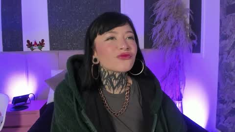 Scolw  online show from December 3, 12:40 pm