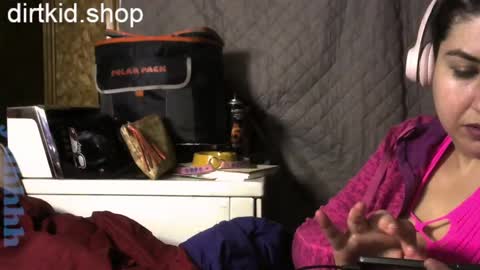 Danni online show from March 6, 7:03 am