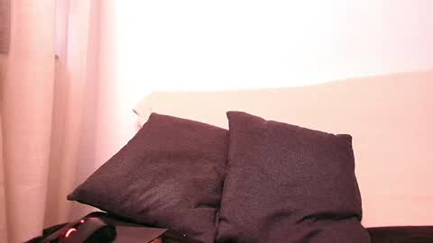 Anni online show from January 20, 9:24 am