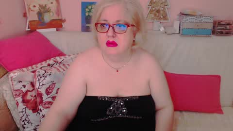 Alice online show from January 28, 7:53 pm