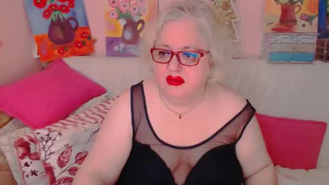 Alice online show from March 9, 8:01 pm