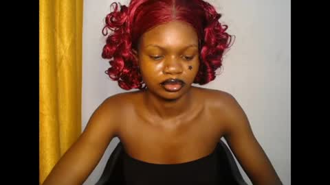 seductive_sugar247 online show from June 24, 3:27 am