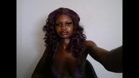 seductive_sugar247 online show from May 11, 4:04 pm