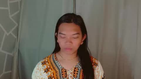 Selena online show from February 4, 6:49 am