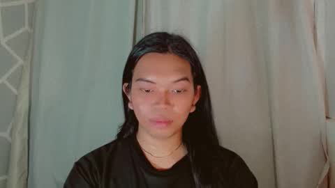 Selena online show from February 7, 5:00 am