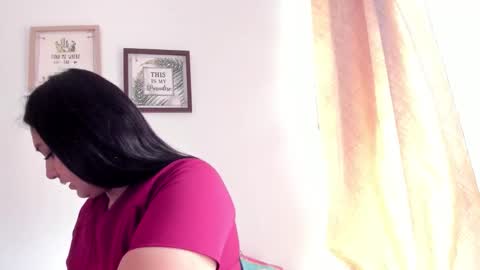 Karen online show from October 28, 3:18 pm