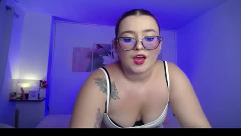 selene_rouse_ online show from January 16, 11:12 pm