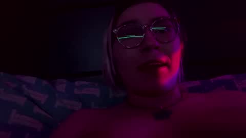 Selene online show from February 14, 5:30 am