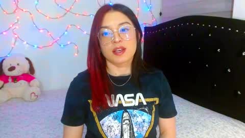 Selene G  online show from April 9, 4:37 am