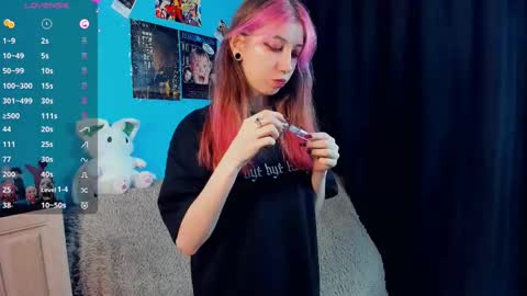 Mindy online show from March 8, 2:32 am