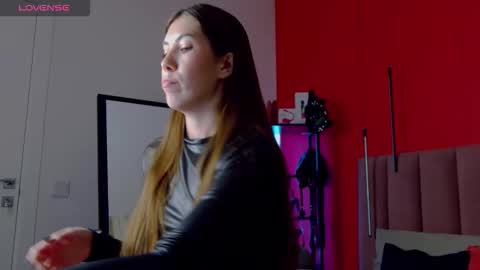 Nicole online show from September 9, 1:38 am