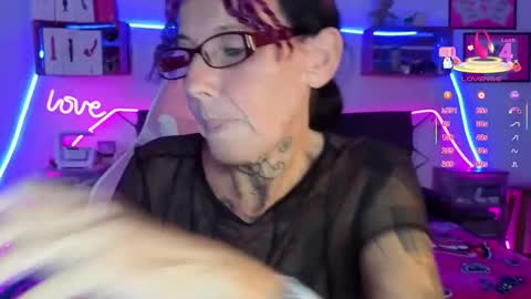 Selvaggia Del Caribe online show from February 4, 6:33 pm