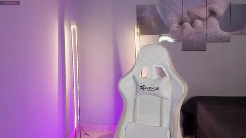 Selyn online show from December 12, 12:55 pm