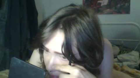 goddess esme  online show from October 18, 12:03 am