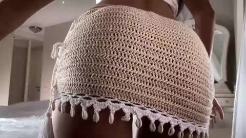 Gia online show from September 15, 4:25 pm