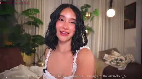 Maria- OF sensual bee online show from September 12, 1:17 am