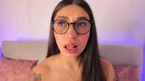 sensualhaven_ online show from February 28, 11:45 pm