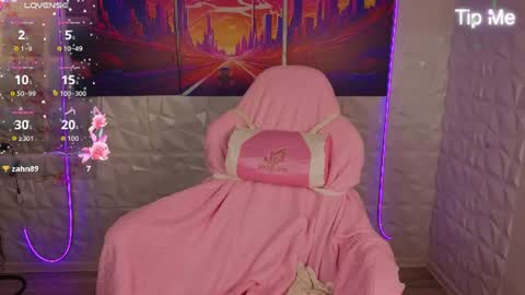 Lisa and Naomi online show from July 14, 2:05 am