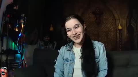 Seraphin Munster online show from October 21, 5:17 pm