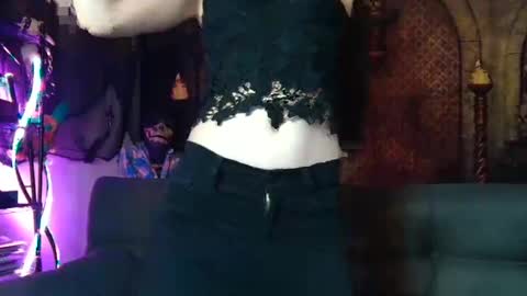 Seraphin Munster online show from October 14, 5:48 pm