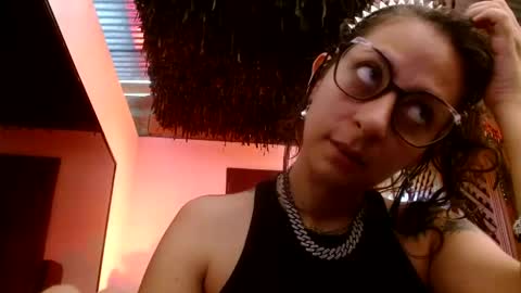 Serena Xyz online show from June 1, 7:26 pm