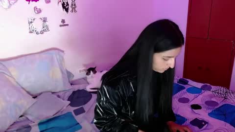 Ask us online show from June 7, 4:08 am